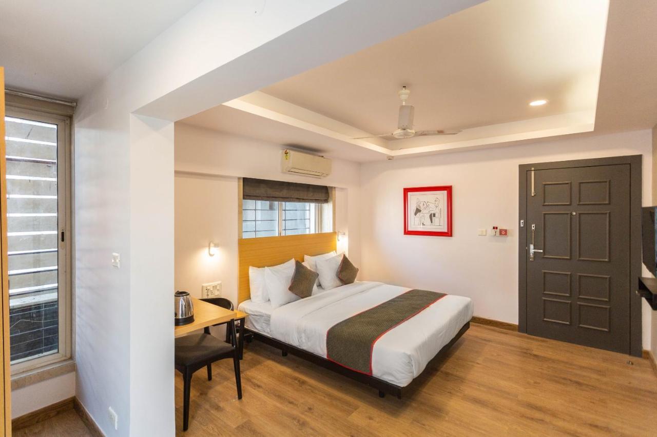 Oyo Townhouse 209 Habitat New Town Hotel Calcutta Exterior foto